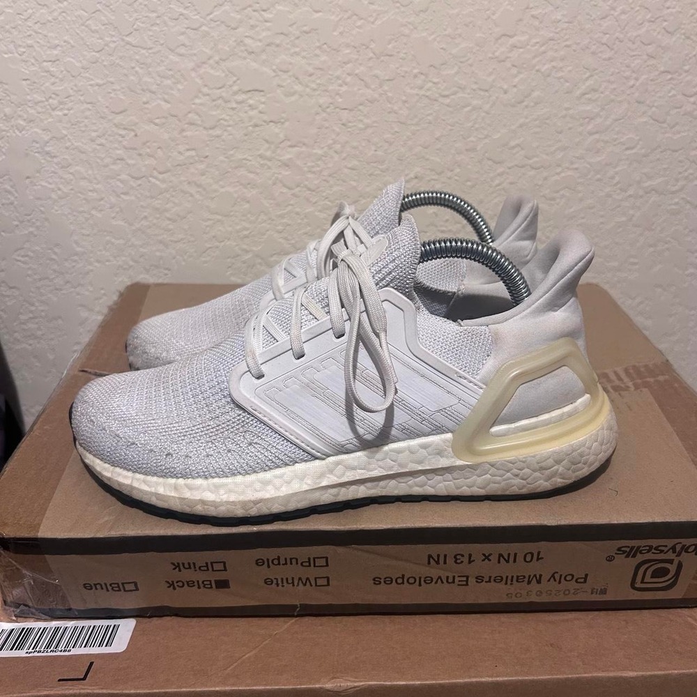 Adidas Ultra Boost 3.0 White Sneakers Trainer Shoes Size 8